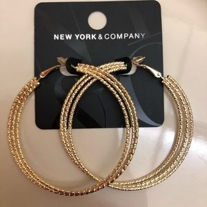 New York & Company Gold Fashion Earrings BIG HOOPS Pierced NIP